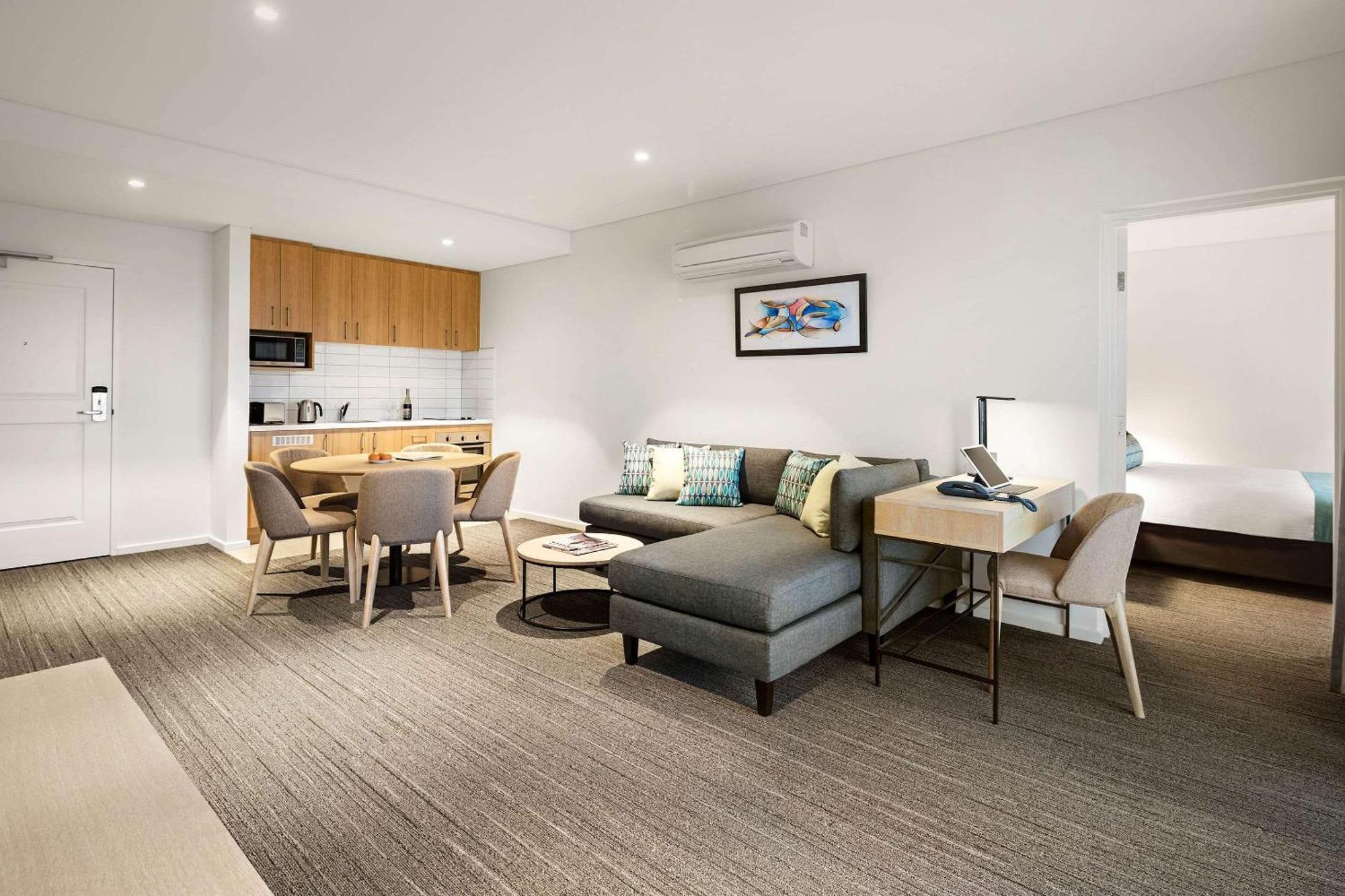Quality Hotel Lakeside Bendigo Exterior photo